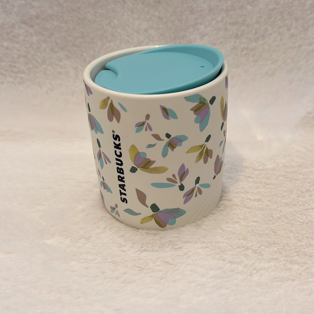 NWT Starbucks 8oz Blue Floral Mug